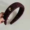 Diadema de estilo coreano de ala ancha para mujer con detalles dorados, Diadema de corona alta para uso diario, Versátil para salir
