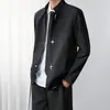 Nuevo Blazer para Hombre Estilo Chino con Sentido del Diseño, Botones Metálicos, Hombros Acolchados, Cuello Alto de Nicho de Alta Gama, Sensación de Alta Gama