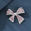 Elegante y de Moda Broche de Pajarita de Alta Gama para Mujer, Exquisito y Lujoso Accesorio para Ropa, Hebilla de Pin, Broche de Lazo