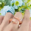 Anel de cobra da moda incrustado com zircônia diamante completo olhos verdes anel de cobra de zircônia aberto de personalidade simples anel de decoração