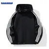 Chaqueta con capucha de tres rayas para hombre para primavera y otoño, cortavientos deportivo casual delgado, chaqueta cortavientos, prenda de comercio exterior