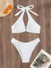 Bikini de alta gama estilo europeo y americano, de color liso y textura, con cuello halter, diseño push-up y un sexy escote con corte de corazón, perfecto para un look de playa en un resort