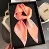 Bufanda de Seda de Moda con Estampado Artístico y Fresco, Chal de Alta Gama, Bufanda para el Cuello con Protección Solar, Pañuelo Cuadrado Pequeño, Pañuelo para la Cabeza, Bufanda para Mujer