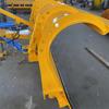 Zhongkai produce cargador de pala de nieve grande modificado pala de remoción de nieve de 3 m de ancho camión de saneamiento modificado pala de nieve