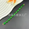 Venta al por mayor de fabricantes de pulseras de jadeíta verde malaya, pulseras de cuentas de jadeíta malaya con gemas incrustadas, suministro para transmisiones en vivo