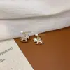 Pendientes de Perla con Colgante de Caballo de Nácar Natural, Pendientes Versátiles y Elegantes, Pendientes de Lujo Ligero y de Gama Alta para Mujer