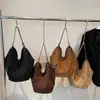 Bolso Tote Versátil Esmaltado de Gama Alta para Mujer Principios de Otoño Bolso de Hombro/Axila Simple para el Uso Diario