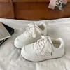 Zapatillas blancas retro versátiles para mujer, nueva colección otoño 2026, mocasines de suela gruesa, zapatos deportivos casuales