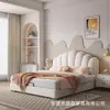 Cama de Matrimonio de Lujo Ligero Estilo Italiano de 1.8 m para Dormitorio Principal, Cama de Piel Premium Color Crema, Cama Matrimonial de 1.5 m con Almacenamiento, Cama Minimalista de Madera Maciza