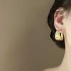 Textura Lujo Ligero Alta Gama Francés Metal Multicapa Aretes en Forma de C Diseño Nicho Elegante Simple Aretes Ins
