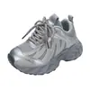 Zapatos Deportivos para Niñas 2026 Otoño Nuevo Modelo Infantiles de Suela Blanda Casuales Tipo Papá para Estudiantes de Secundaria Malla Transpirable Zapatos para Correr