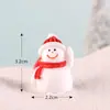 Paisagem miniatura de boneco de neve de Natal, arranjo em vaso com cena de neve, pequenas peças decorativas, pingente de chaveiro Papai Noel, presentes de resina, atacado