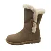 Botas de neve femininas reversíveis, quentes e com forro de fleece para outono e inverno, apresentando acabamento fosco, um pequeno efeito de aquecimento e um design de bota baixa e reta.