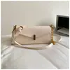 Bolso pequeño de alta gama transfronterizo para mujer, nuevo bolso de moda retro con cadena para el hombro, versátil para el trabajo, moderno bolso de hombro y cruzado