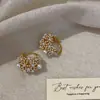 Pendientes de Perla Turquesa Azul con Enrollado Retro, Clips para Oreja Exquisitos y de Alta Gama, Joyería para Orejas de Diseño Versátil y Único
