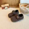 Zapatos de Peluche Estilo Coreano para Niñas, Calidez Invernal, Zapatos de Algodón con Botón y Velcro, Zapatos Birkenstock Engrosados de Lana de Cordero