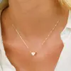 Collar Cruzado Europeo y Americano Nuevo Colgante de Letra 26 con Forma de Corazón Gargantilla Diseño Simple Joyería Regalo