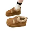 Botas de nieve populares de suela gruesa para mujer, forradas de vellón y engrosadas, nuevos zapatos de invierno cálidos 2026, estilo Birkenstock, zapatos de algodón esponjoso