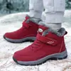 Sapatos de inverno masculinos de algodão transfronteiriços, forrados com fleece e espessados, com sola macia, design antiderrapante e ajuste confortável, adequados para uso por idosos