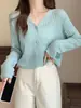 Cárdigan de punto calado suave estilo coreano para mujer, exterior fino de verano, corto, versátil, con cuello en V y tiras