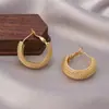 Pendientes de Aguja Plateada para Mujer, Pendientes de Lujo Ligero de Gama Alta con Sentido del Diseño, Pendientes de Aro Exagerados de Nicho para Caras Cuadradas y Redondas, Aros Lisos