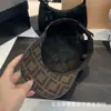 Moda de verano gorra simple tendencia de comercio exterior hilo teñido decorativo letra sándwich protección solar ala grande gorra de palo venta al por mayor