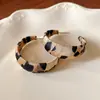 Brincos Acrílicos em Forma de C Agulha de Prata Estilo Hong Kong, Luxo Acessível, Alto Padrão, Simples Elegante, Versátil Personalizado Brincos Nicho