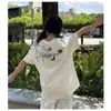 Camiseta Feminina Verão 2026 Nova Marca Tendência Bordado Borboleta Manga Curta Gola Redonda Top Soltinho Meia Manga Casal Nicho