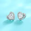 Pendientes Huitan de Metal de Calidad con Forma de Corazón Doble Capa Huecos Exquisitos Pendientes Pequeños de Corazón a Corazón