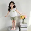 Conjunto de Verano para Niñas 2026 Chaleco de Encaje con Volantes sin Mangas con Mangas Cortas de Volantes Moderno Nuevo Conjunto de Dos Piezas al por Mayor