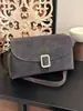 Bolso pequeño cuadrado único y elegante para mujer, nuevo modelo de primavera 2026, bolso de hombro cruzado simple y a la moda para el trabajo y el uso diario