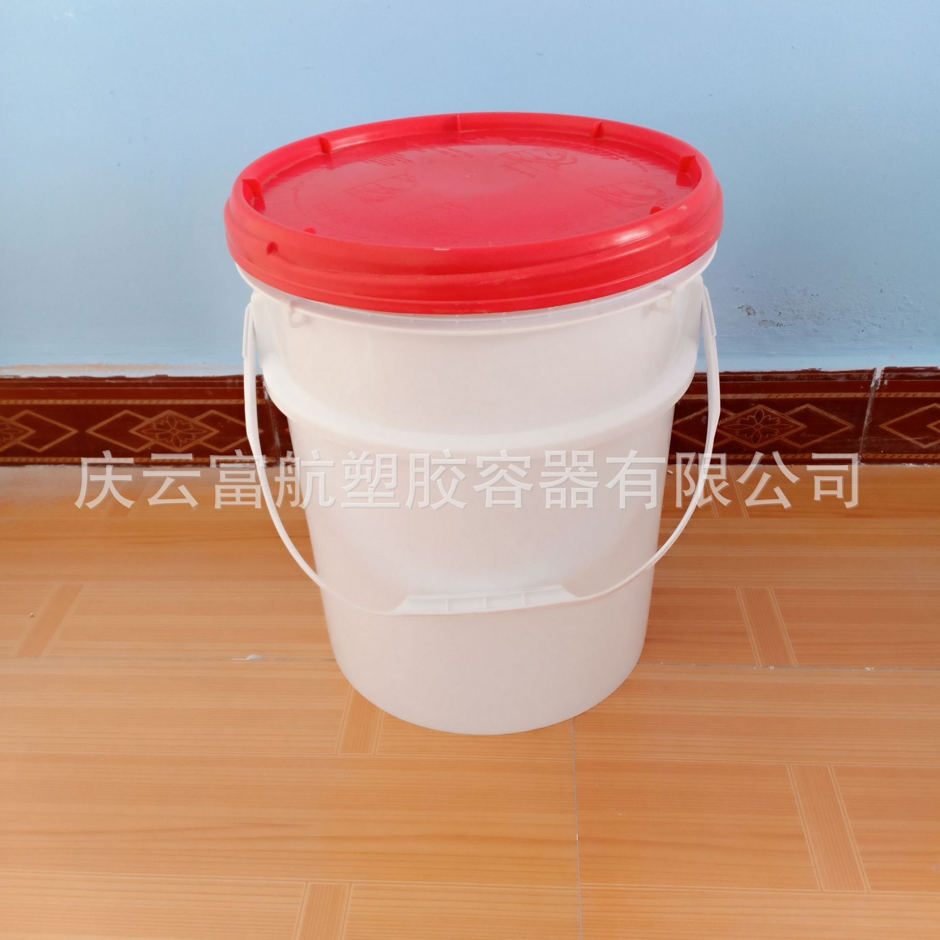 20L003.jpg