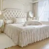 Sábana Bajera Ajustada de Algodón de Una Pieza Estilo Princesa Fresca con Faldón de Cama Dos en Uno Cubierta de Cama Antideslizante de Cobertura Total Juego de Tres Piezas