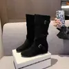 Botas de gamuza con hebilla estilo coreano para mujer, nueva colección otoño 2026, botas largas adelgazantes y versátiles para uso en exteriores