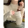Camisa Branca de Gola Alta Meia-Calça Amarela para Mulheres com Suéter de Tricô Aconchegante Espesso de Veludo Novo para Outono e Inverno