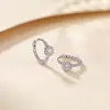 Pendientes de Aro Redondos de Plata de Ley S925 Yuebao Jewelry, Sencillos y Lujosos, Versátiles, Populares en Línea, Pendientes de Plata en Forma de Círculo con un Toque de Alta Gama
