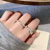 Anillo de Corazón de Gama Alta para Mujer, Diseño de Nicho Estilo Ins, Anillo Abierto Elegante y Gracioso, Anillo Versátil para el Dedo Índice, Moderno