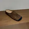 Mules Cerrados de Gamuza con Estampado de Leopardo para Mujer, Adecuados para Usar al Aire Libre, Mocasines de Medio Uso Estilo Birkenstock sin Cierre para Primavera y Otoño 2026