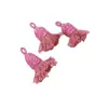 Colgante de borla mini Xizang tamaño pequeño borla mano frotar hilo de algodón texto jugar pulsera de alta calidad colgante accesorios de mano DIY