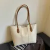 Elegante Bolsa Xiaomi Retro de Gran Capacidad para Mujer Otoño 2026 Nueva Moda Bolsa de Viaje Bolso de Hombro Único Bolso Tote Popular