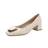 Zapatos cuadrados de estilo francés para mujer, nuevo modelo de otoño 2026, tacón grueso bajo, moda inspirada en Chanel, versátiles, casuales para mujer