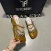 Mules de Plataforma Baixa Slip-On da Moda para Mulheres 2026 Primavera e Outono Novo Estilo Sandálias Elegantes com Tira de Strass