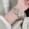 Relógio de Trevo de Quatro Folhas para Mulheres, Luxo Leve, Pulseira de Diamante de Alta Qualidade, Design Personalizado Transfronteiriço, Relógio de Quartzo, Acessórios Decorados à Mão