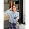 Cárdigan gris para mujer, nueva colección de principios de otoño 2026 para mujer, bordado de mariposas, top estilo coreano, chaqueta suéter