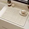 Mantel Estilo Nórdico Transfronterizo Tapete Drenaje Cocina Tapete Absorbente de Lodo Diatomeas Barra de Té Tela Tecnológica Aislante No Lavable Tapete Antideslizante