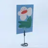"Coração Menina" Exquisite Suporte de Cartão de Visita Amor Inferior Criativo Metal Desktop Produto Suporte de Etiqueta Suporte de Cartão Vertical