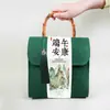 Caixa de Presente para o Festival do Barco-Dragão 2026 Nova Bolsa Tote Criativa de Feltro Souvenir do Xiaohongshu Presente Corporativo para Funcionários