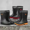Zapatos Impermeables para Hombre de Caña Corta Antideslizantes Botas de Lluvia para Adultos y Estudiantes Estilo Coreano Moda Cuatro Estaciones Plástico Exterior Botas de Agua