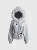 Sudadera estilo retro americano con cuello de pelo sintético, color gris claro, con un lindo estampado de auriculares, corte corto, ajuste ceñido y cierre de cremallera