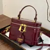 Elegante bolso pequeño cuadrado estilo cartera para mujer, nueva versión coreana 2026, bolso de hombro y cruzado moderno y a la moda para el día a día